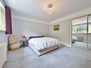 Photo 26- click for photo gallery